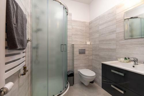 Hostal Pokoje Pod Brz�zk?