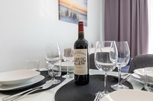 Apartamenty P�?nocna By Renters