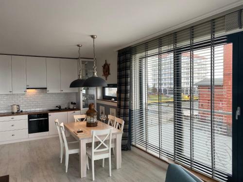 Apartament B??kitny Przy Latarni