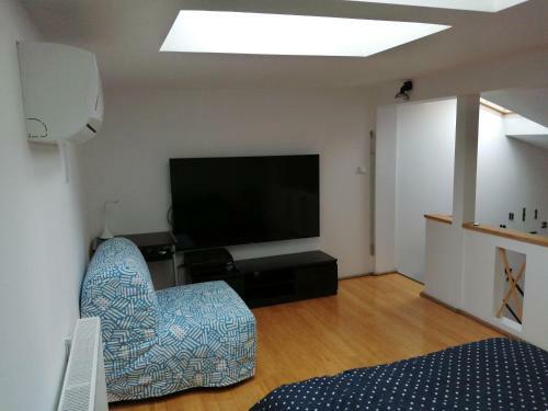 Apartament Z Antresol?