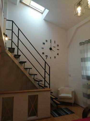 Apartament Z Antresol?