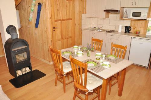 Lodge Domki Rainers