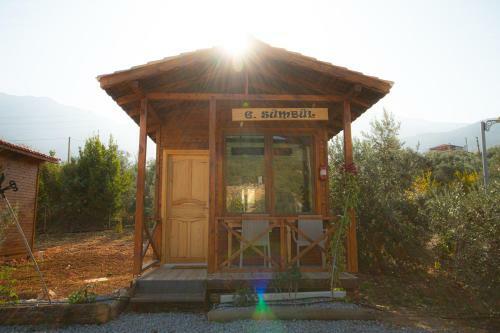 Bed & Breakfast Alpstar Camping & Restaurant