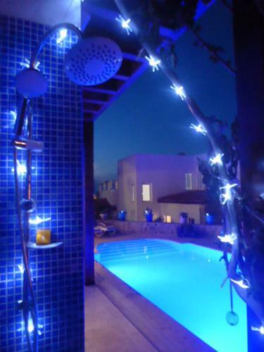 Villa Priene - Gumusluk Private Pool
