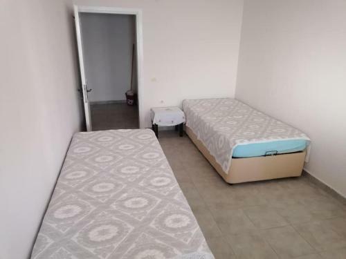 Denize S?f?r,manzaral?,iki Katl? M�stakil Ev.
