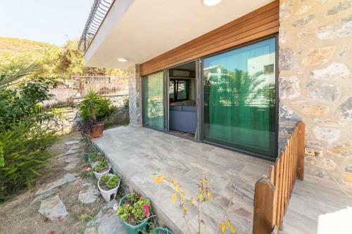 Eclectic Studio Apartment Near Sea In Bodrum