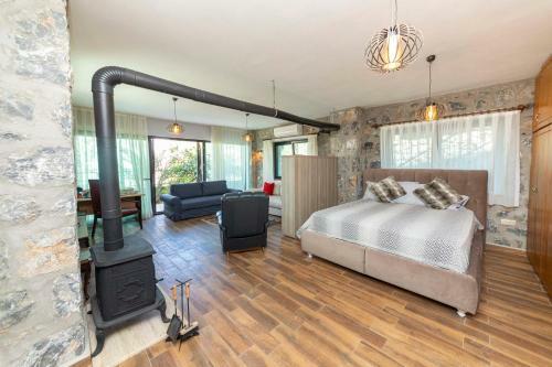 Eclectic Studio Apartment Near Sea In Bodrum