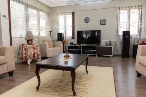 Astonishing Seafront Villa In Cesme