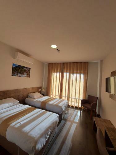 ?psala Park Hotel