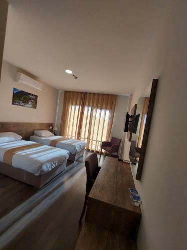 ?psala Park Hotel