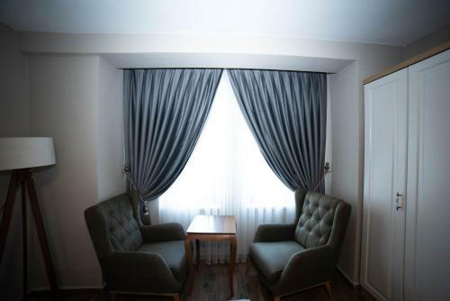 Hotel ?mroz Elia Otel