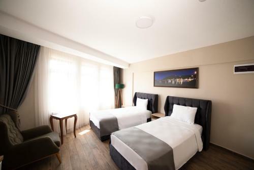 Hotel ?mroz Elia Otel