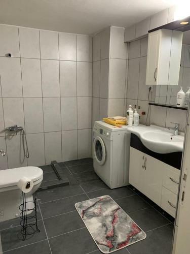 Apartment With 4 Rooms