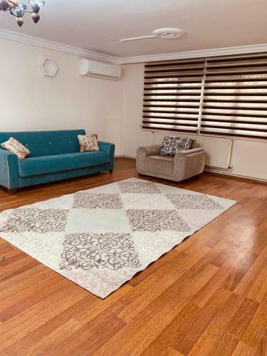 Apartment With 4 Rooms