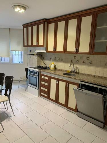Apartment With 4 Rooms