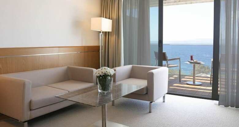 On'live Hotel