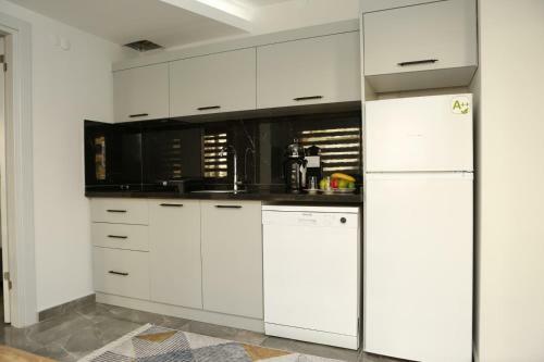 Apartamento Comfortable And Modern Suite With Balcony In Narlidere, Izmir
