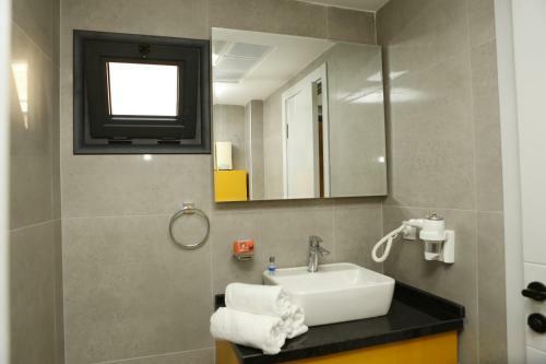 Apartamento Comfortable And Modern Suite With Balcony In Narlidere, Izmir