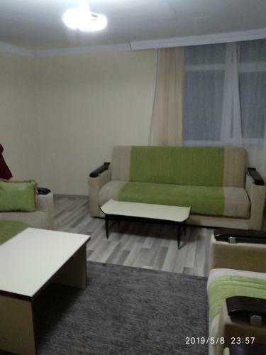 Haci Nevruz Apartlar?