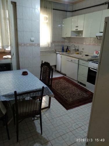 Haci Nevruz Apartlar?