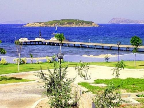 Sea And You Beachfront Apartments