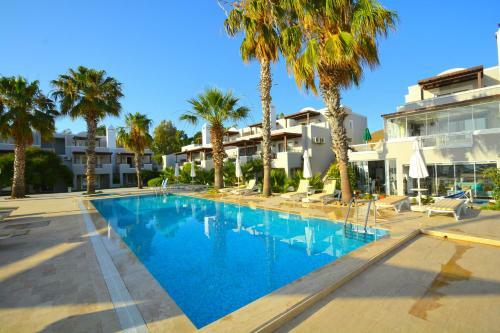 Sea And You Beachfront Apartments