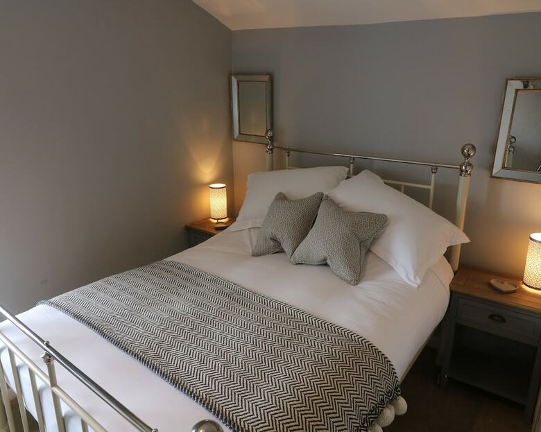 Bed & Breakfast Inglenook Guest House