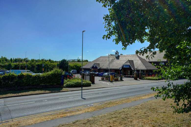 Best Western Manor Hotel