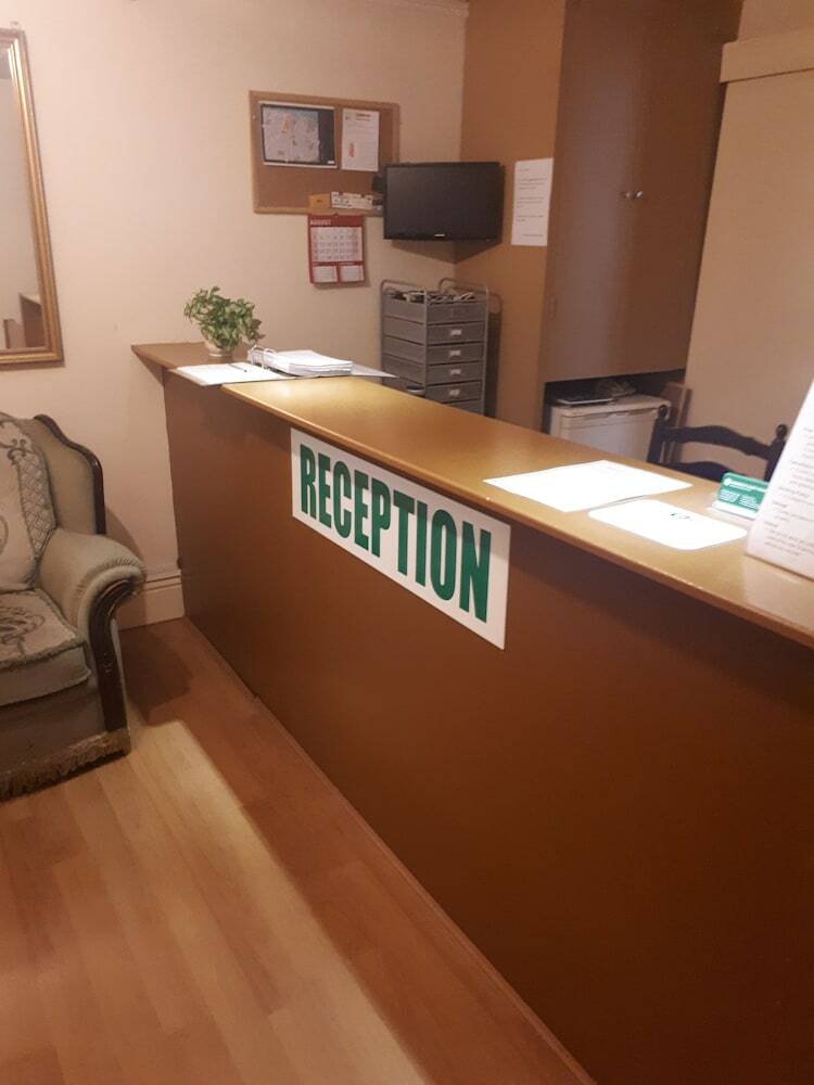 Hostal Shamrock Guest House