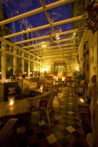 Overcliffe Hotel