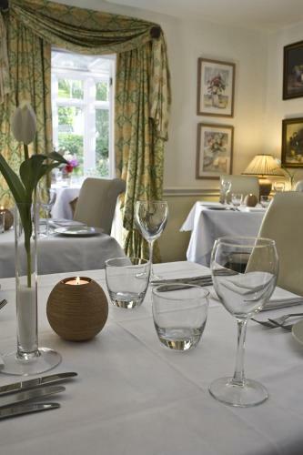 Overcliffe Hotel