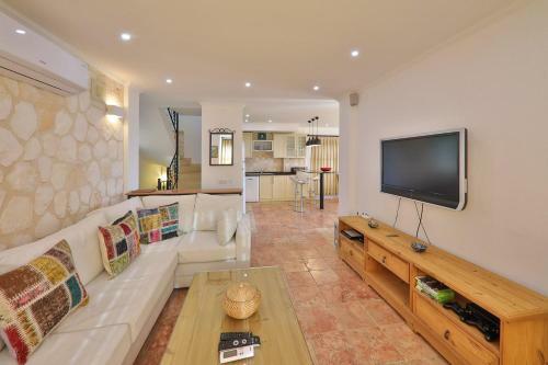 Villa Joy, Kalamar Road, Kalkan