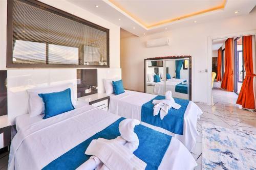 Villa F?rnaz Bay