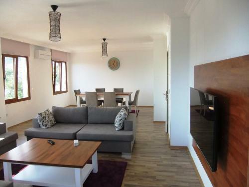 The Townhouse Apartment