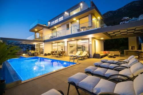 Villa Escape