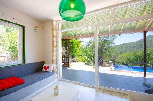Stone Clad Villa La Maison P
