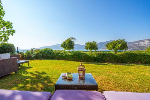 Villa Ayse - Seaview With Private Beach