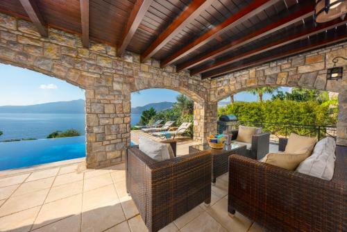 Villa Ayse - Seaview With Private Beach