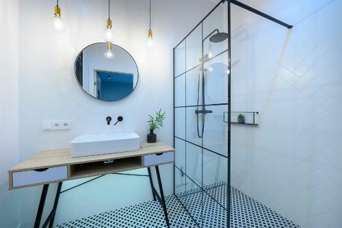 Marina View Apartment