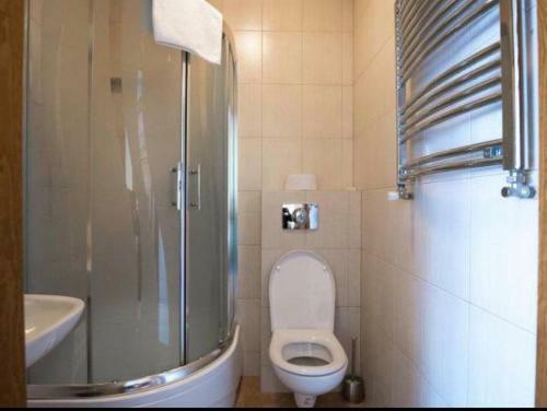 Hostal Pokoje Go?cinne Barbara Wac?awska