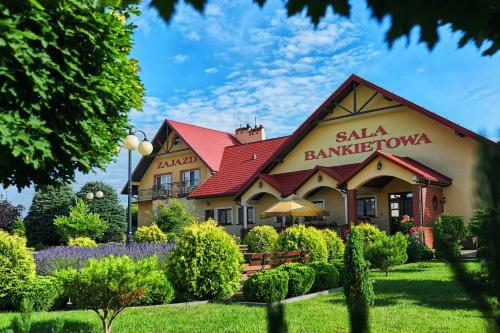 Hotel Zajazd Nad Sanem