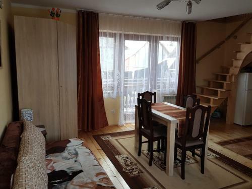 Apartament U Gombos�w