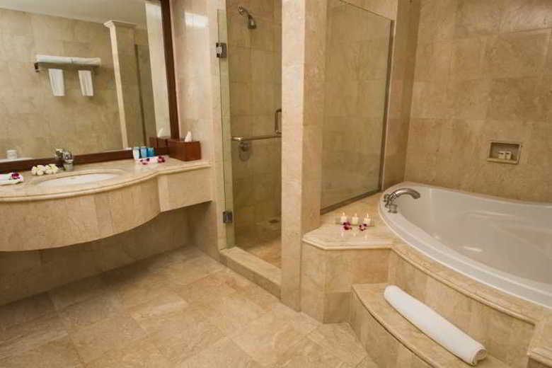 Hotel Aston Bali Resort & Spa
