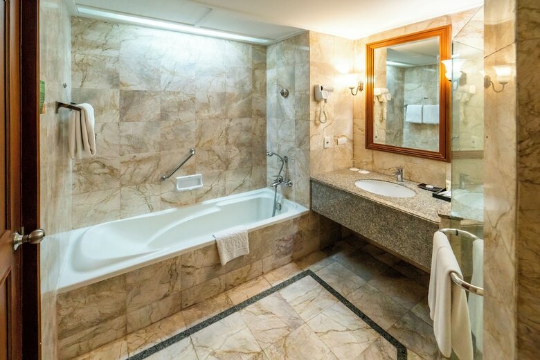Hotel Century Park