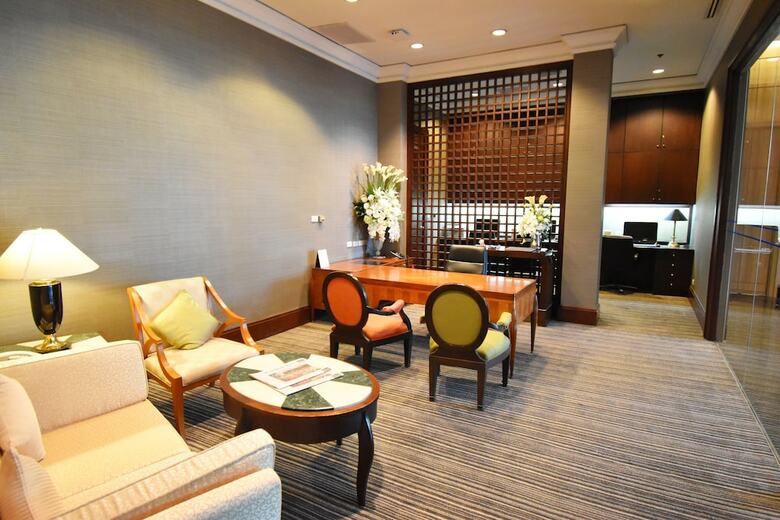 Hotel Century Park