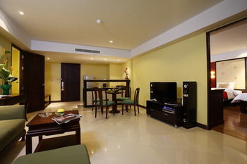 Hotel Diamond Cottage Resort & Spa
