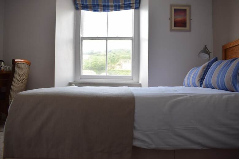 Posada Harbour Inn