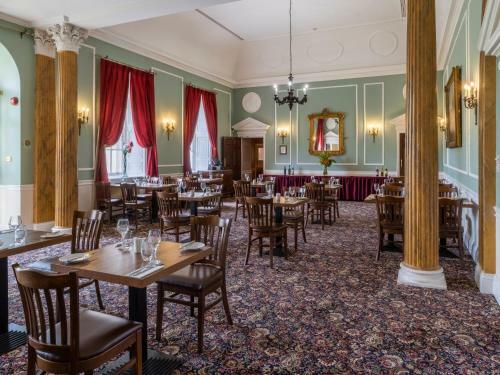 Hotel Hitchin Priory