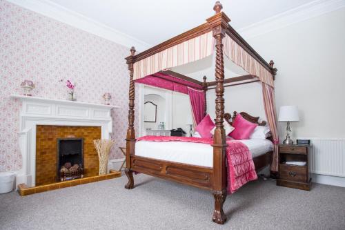 Hostal 26 The Crescent - Guest House