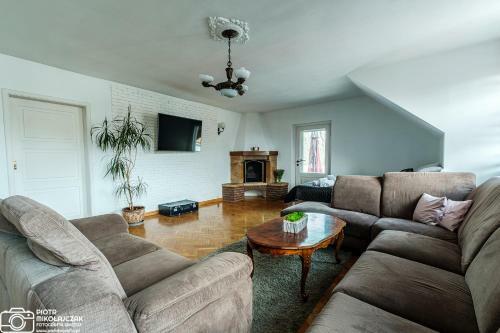 Apartament 27